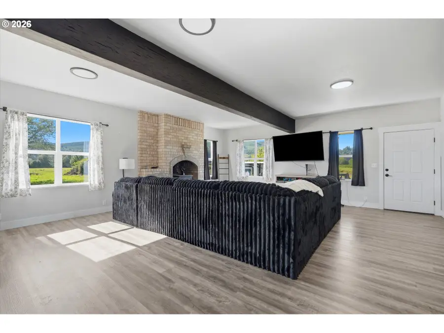 94 Loop Rd, Grays River, WA 98621 - #3