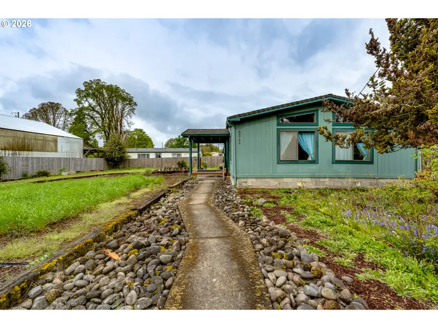 88756 Sprague St, Elmira, OR 97437 - #2