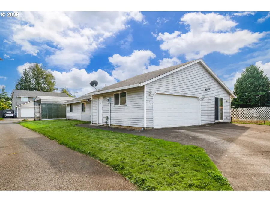 7706 NE 138th Ct, Vancouver, WA 98682 - #2