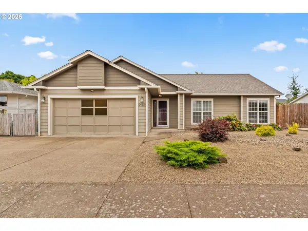 2180 SE Madison St, Albany, OR 97322