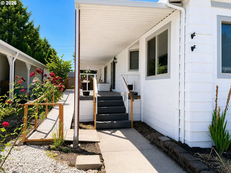 13640 SE Highway 212 #18, Clackamas, OR 97015 - #2