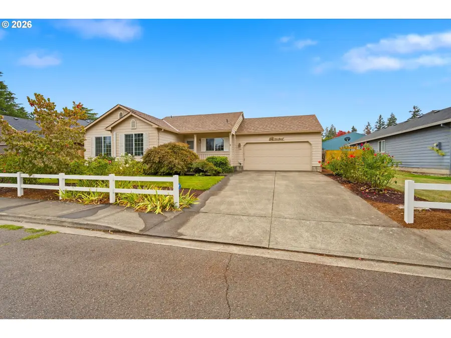 102 Ashley Ct, Dayton, OR 97114 - #2