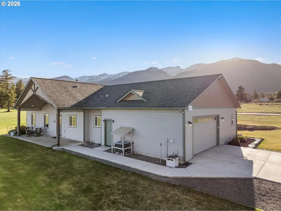 44821 Barbara Cir, Wingville Haines, OR 97814 - #3