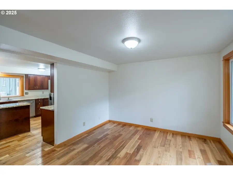 2314 NW Beaumont Ln, Albany, OR 97321 - Image #3