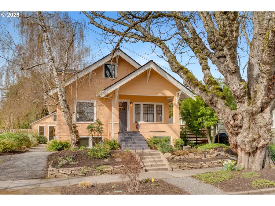 2115 SE 35th Pl, Portland, OR 97214 - #2