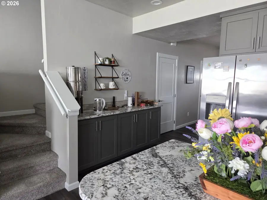 560 Park Springs Ave, Baker City, OR 97814 - #2