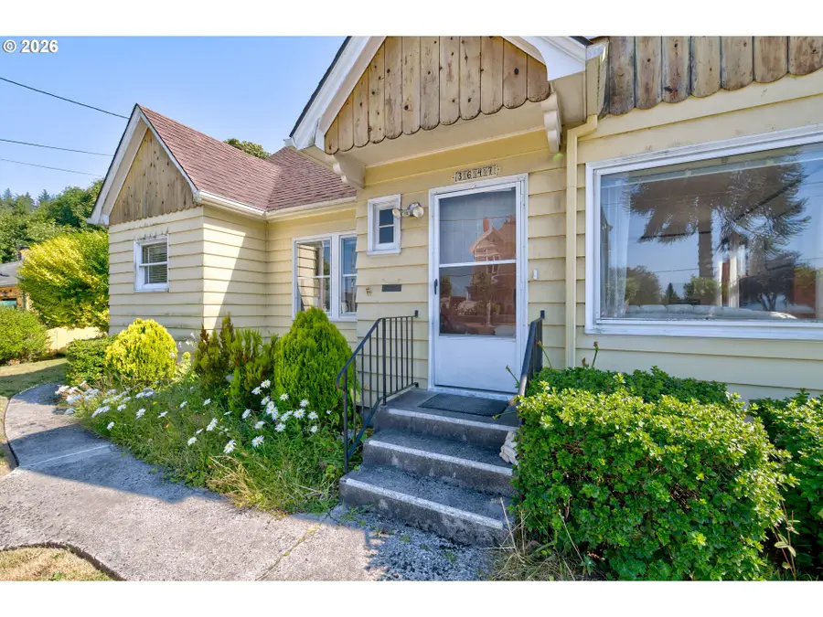 3647 Duane St, Astoria, OR 97103 - #2
