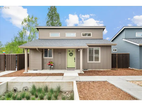 12306 Meadowlawn Dr, OregonCity, OR 97045
