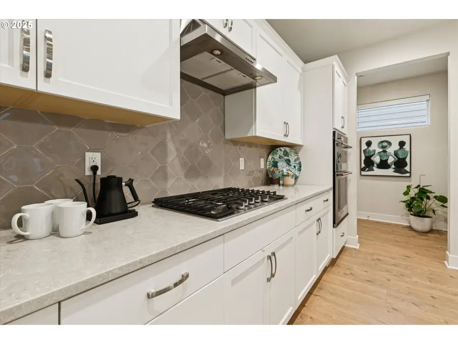 8549 SW 176th Ave, Beaverton, OR 97007 - Image #3