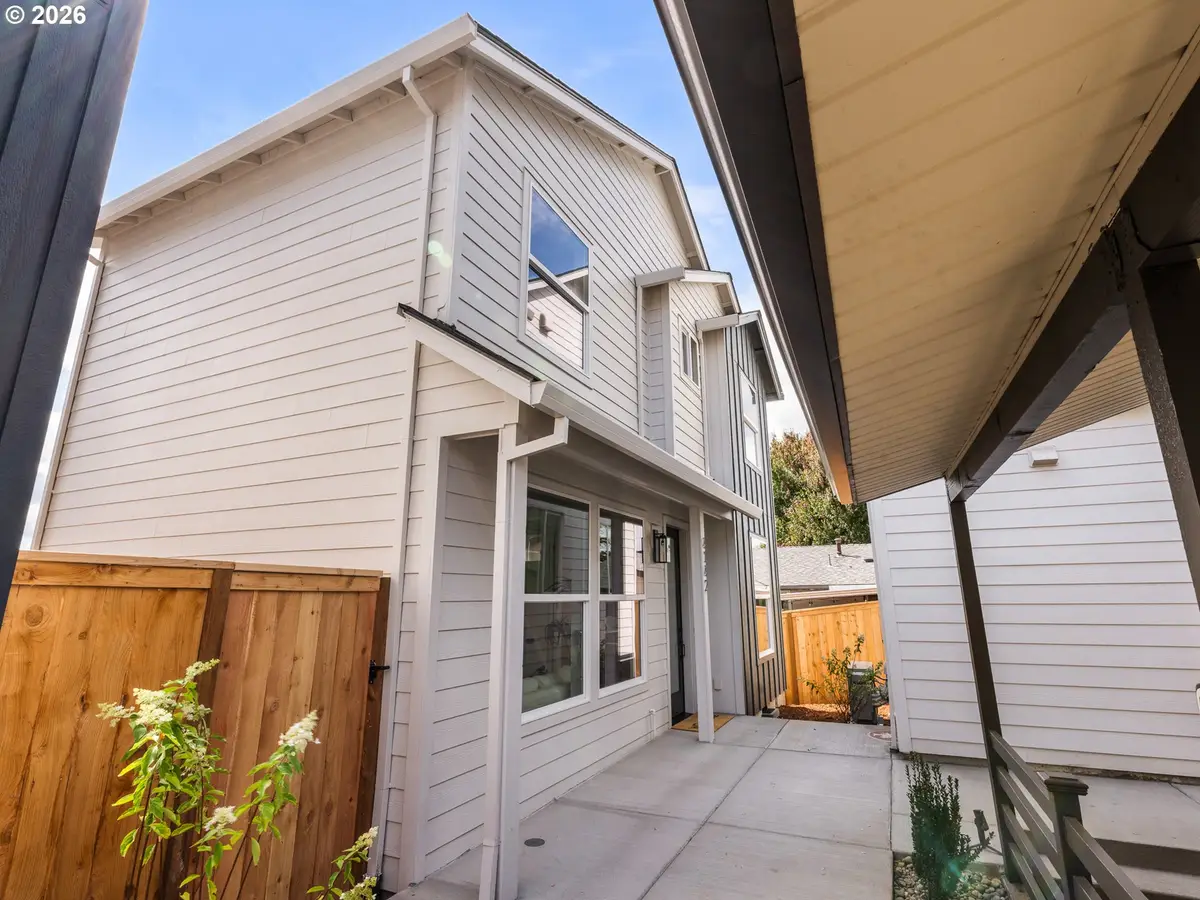 4142 SE Ogden St, Portland, OR 97202 - #1