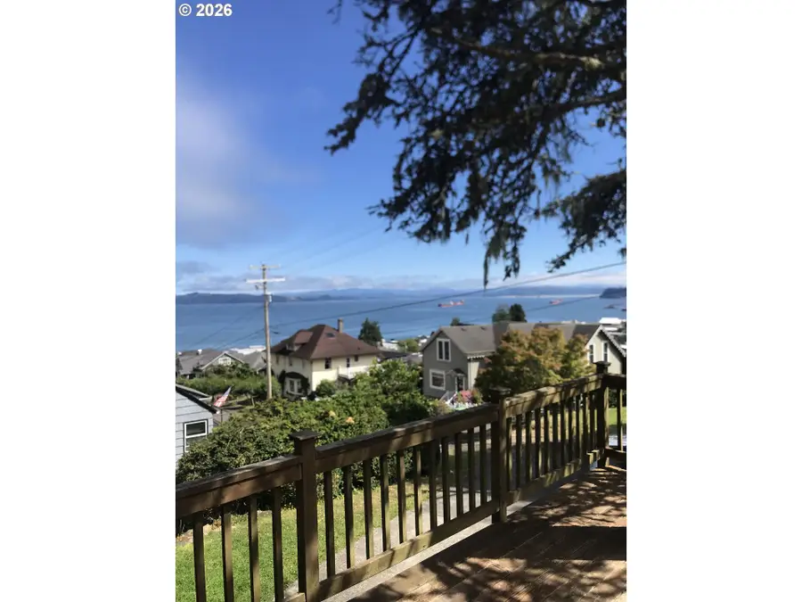 907 5th St, Astoria, OR 97103 - #2