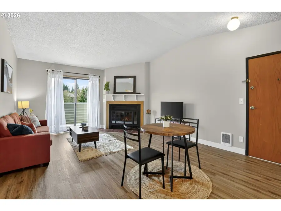 11044 SW Greenburg Rd #321, Portland, OR 97223 - #3