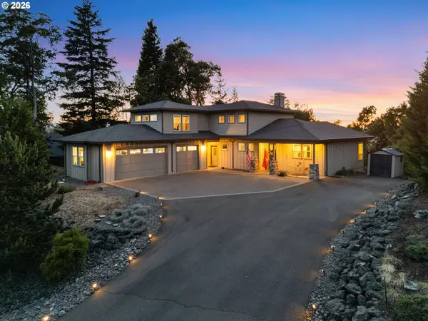 1196 Southridge Way, Roseburg, OR 97470
