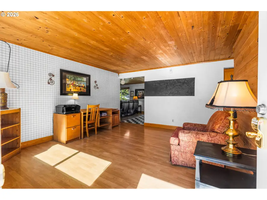 1319 Hemlock St Nw, Salem, OR 97304 - #3