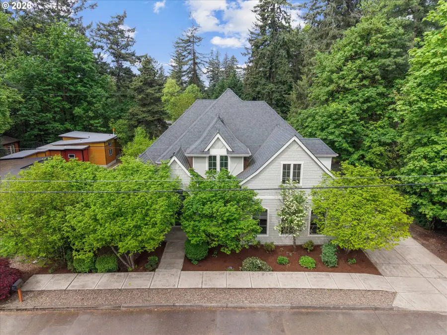 9935 SW 52nd Ave, Portland, OR 97219 - #2
