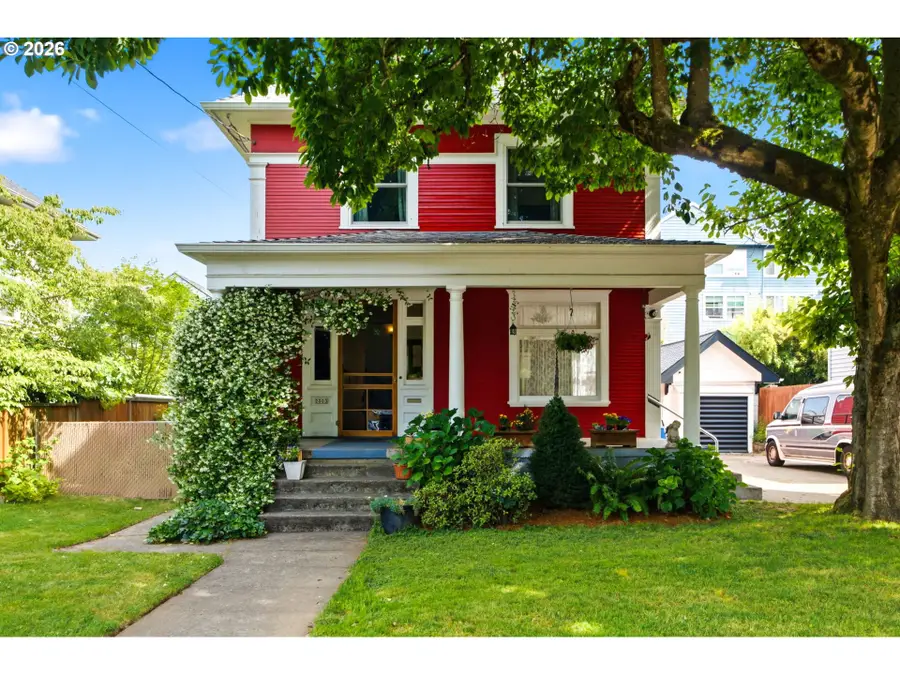 2003 NE Halsey St, Portland, OR 97232 - #2