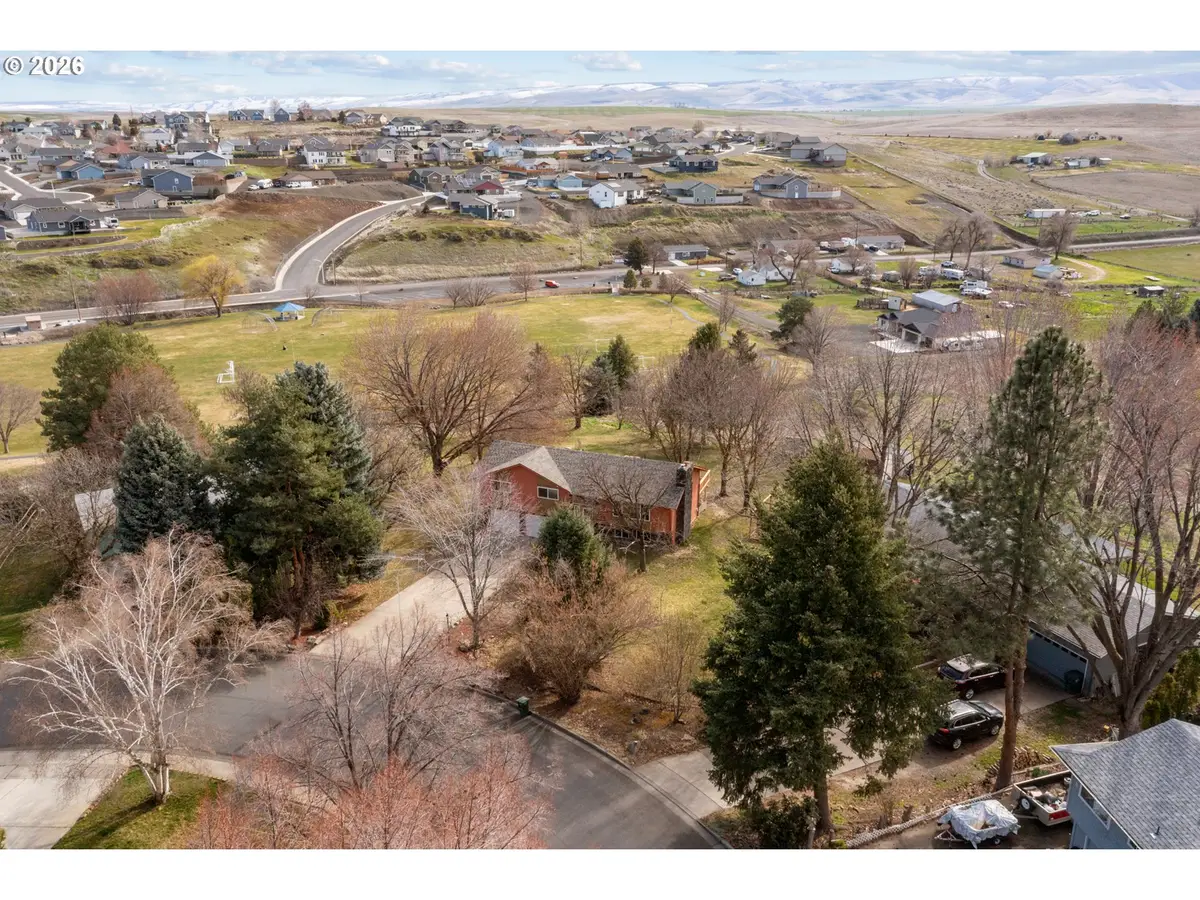 1829 SW Athens Ave, Pendleton, OR 97801 - #1