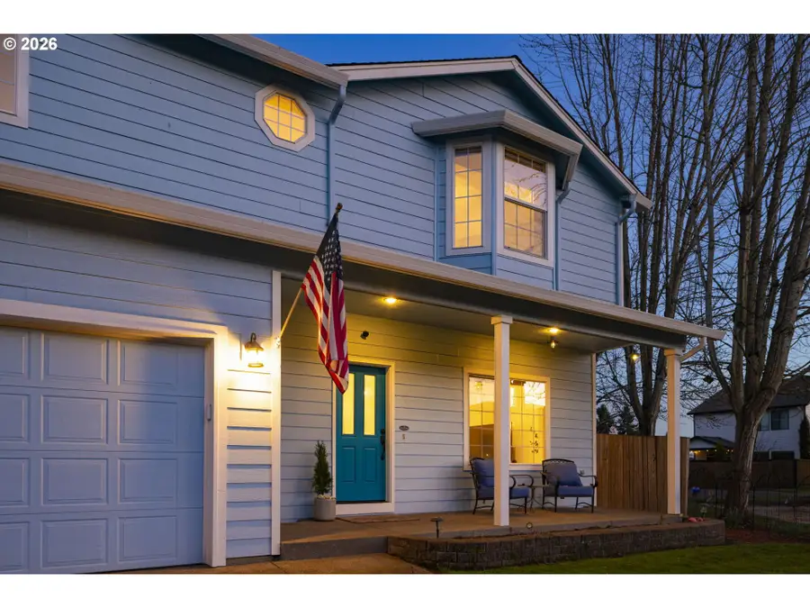 2922 Walnut Ct, Hubbard, OR 97032 - #2