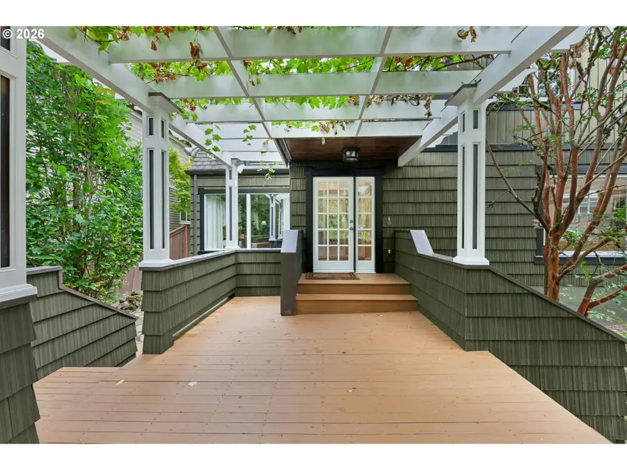5616 SW 42nd Ave, Portland, OR 97221 - #3