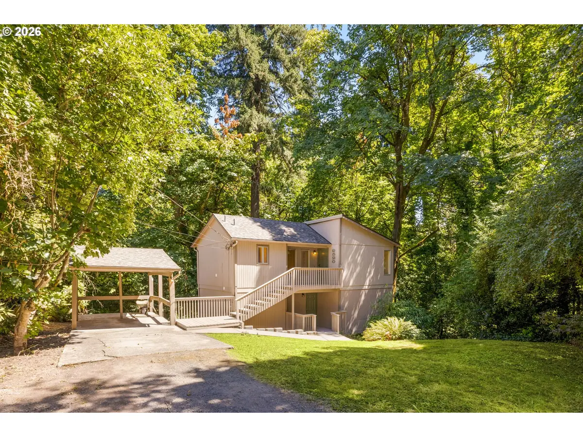 9520 SW 8th Ave, Portland, OR 97219 - #1