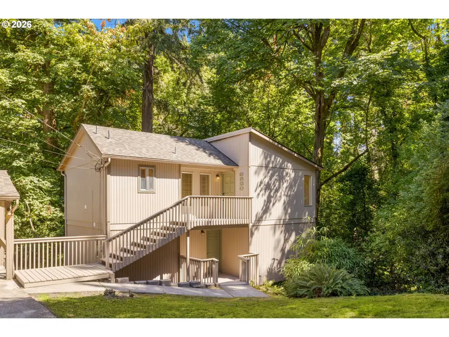 9520 SW 8th Ave, Portland, OR 97219 - #2