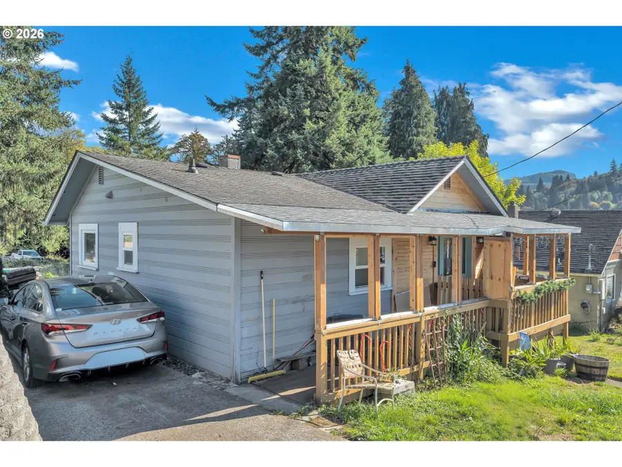 611 NE Spring St, Clatskanie, OR 97016 - #3