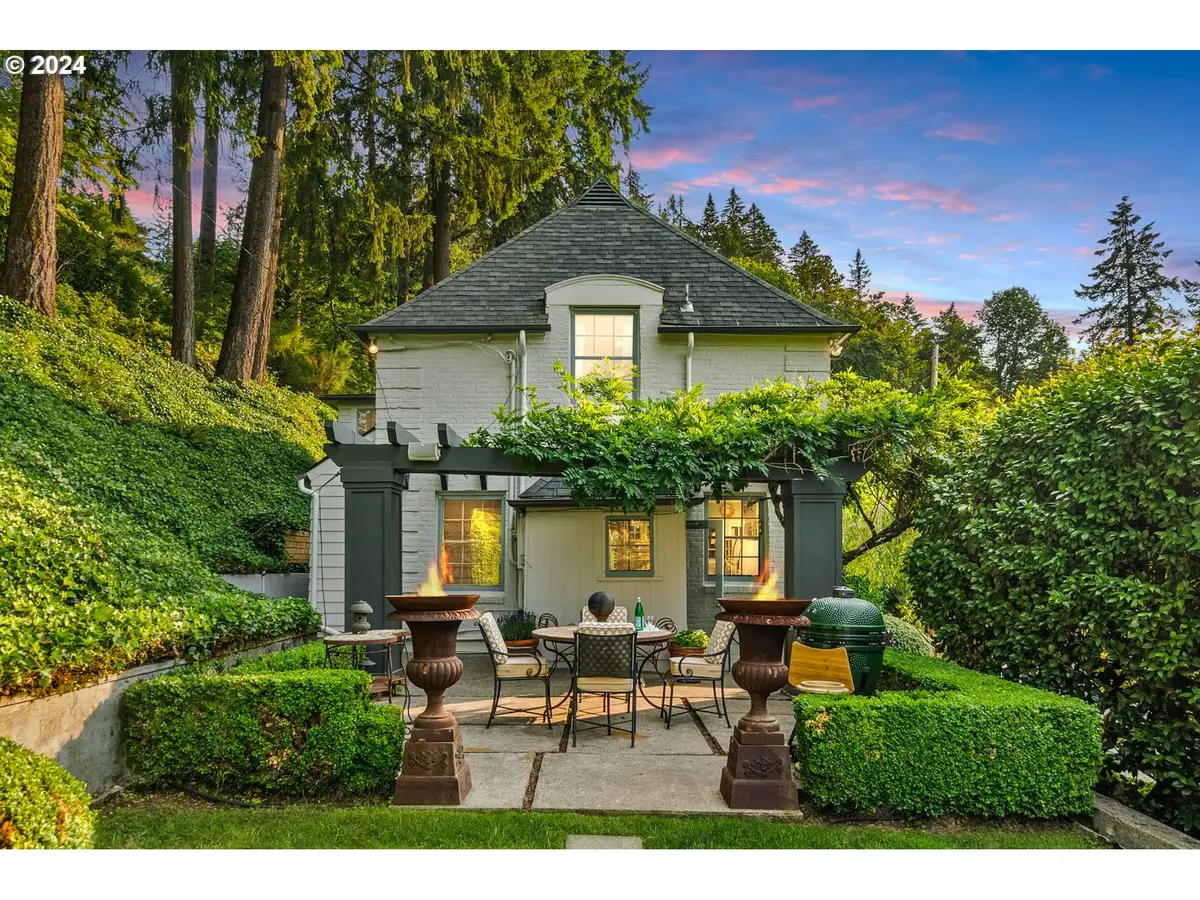 2934 SW Montgomery Dr, Portland, OR 97201 - #1