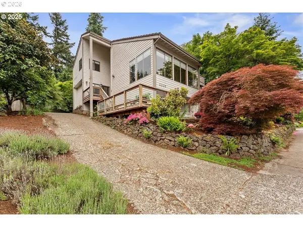 2005 Carriage Way, WestLinn, OR 97068