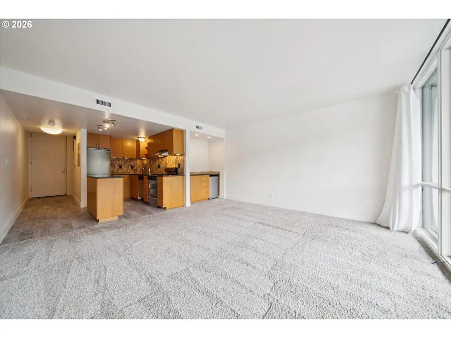 668 Mcvey Ave #75, Lake Oswego, OR 97034 - #2