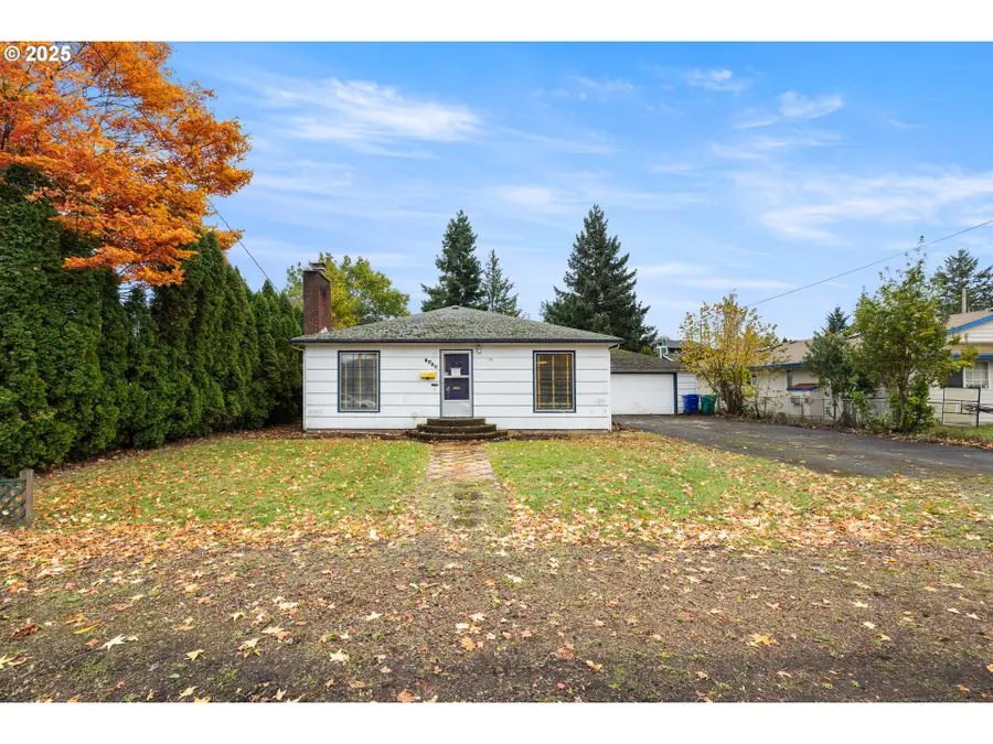 8730 NE Davis St, Portland, OR 97220 - Image #2