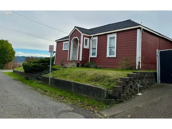 649 Colorado, NorthBend, OR 97459