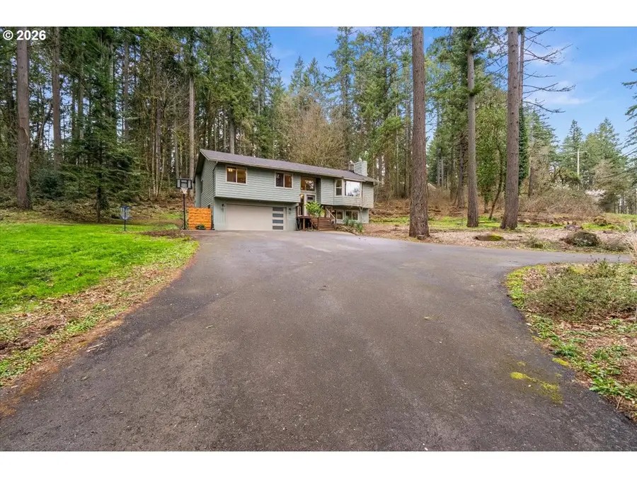 30475 SW Riverwood Dr, Northwest Clackamas, OR 97068 - #2