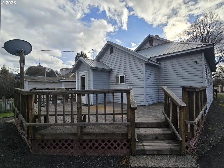 403 Depot St, Enterprise, OR 97828 - #2