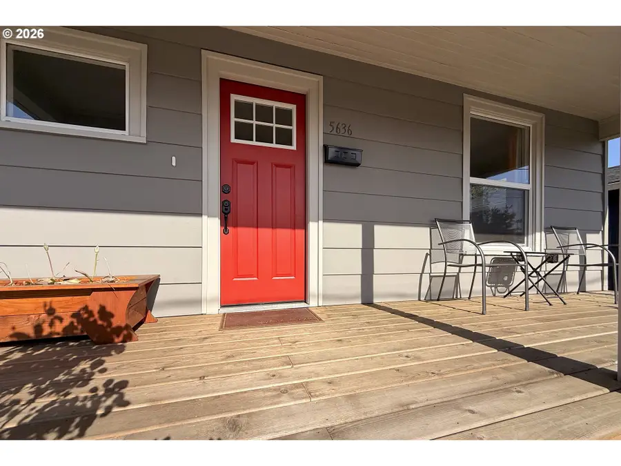5636 SE 88th Ave, Portland, OR 97266 - #3