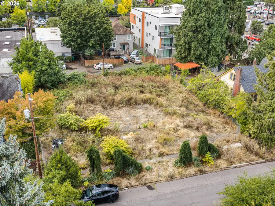 6330 N Lovely St, Portland, OR 97203 - #2