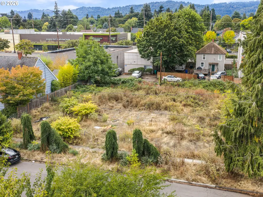 6330 N Lovely St, Portland, OR 97203 - #3