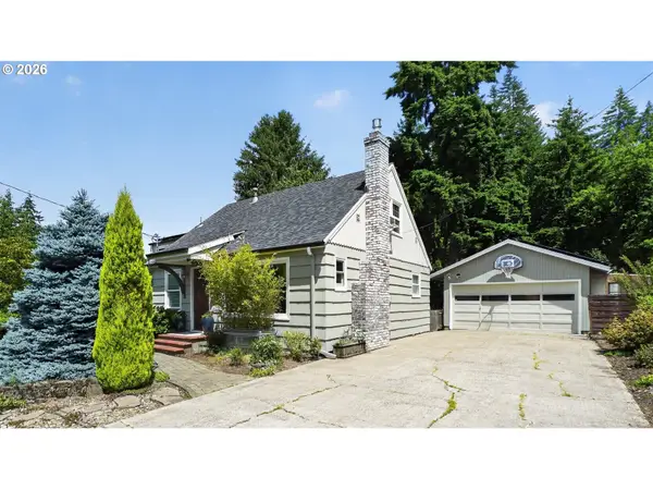 8326 SW 57th Ave, Portland, OR 97219