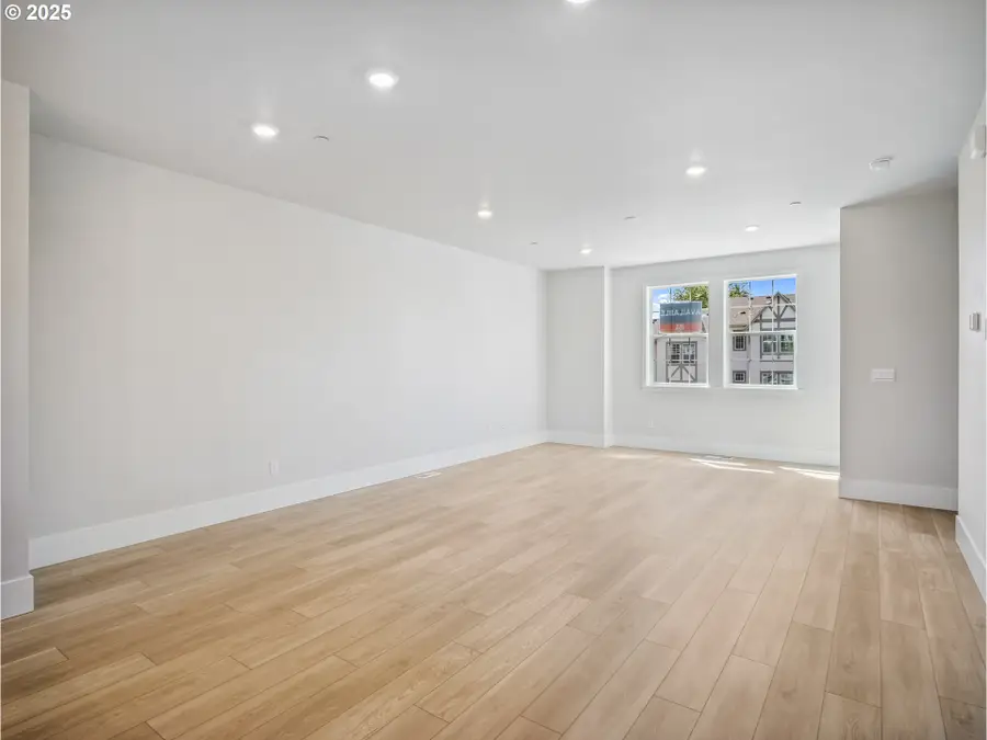 11950 SW 176th Dr, Beaverton, OR 97007 - Image #3