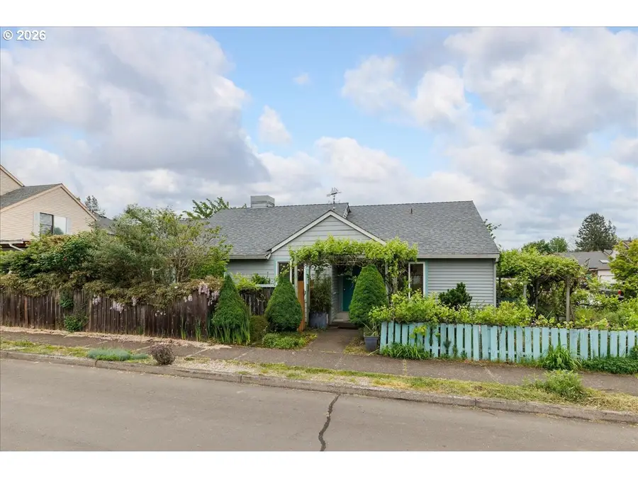 10619 SW Windsor Pl, Portland, OR 97223 - #2