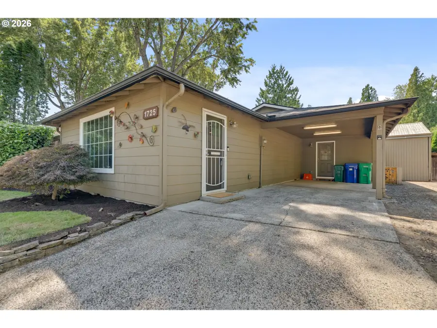 1725 SE Regner Rd, Gresham, OR 97080 - #2