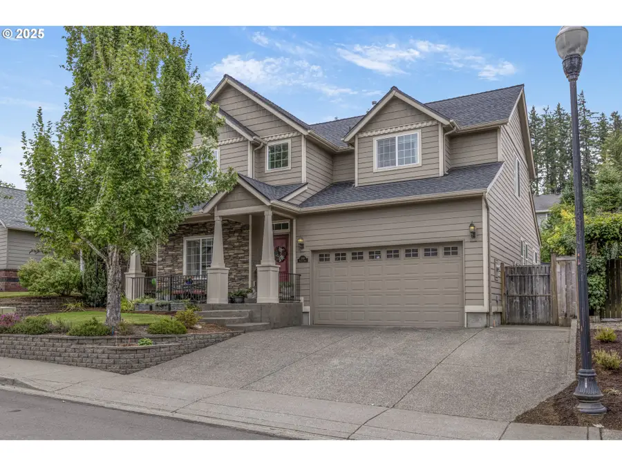 3369 Falcon Dr, Springfield, OR 97477 - Image #2