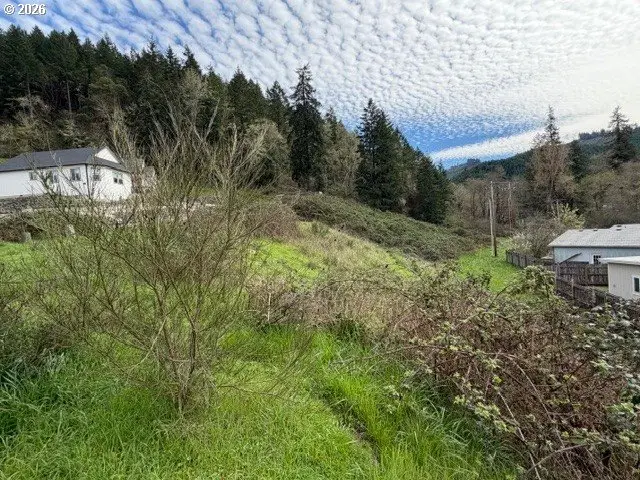 1027 Forest Heights St #19-21, Sutherlin, OR 97479 - #2