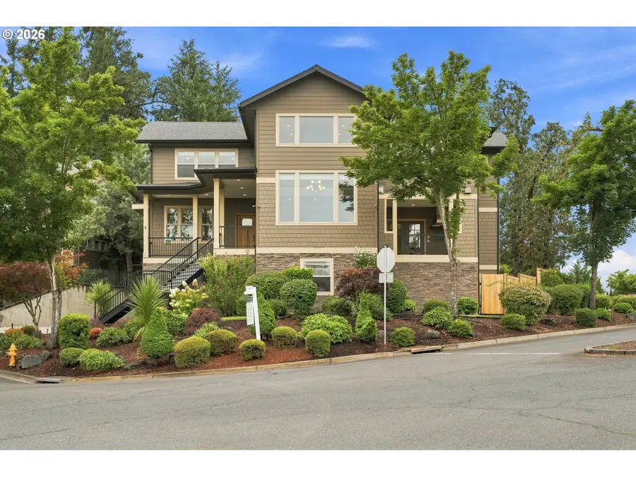 6107 Forest Ridge Dr, Springfield, OR 97478 - #2
