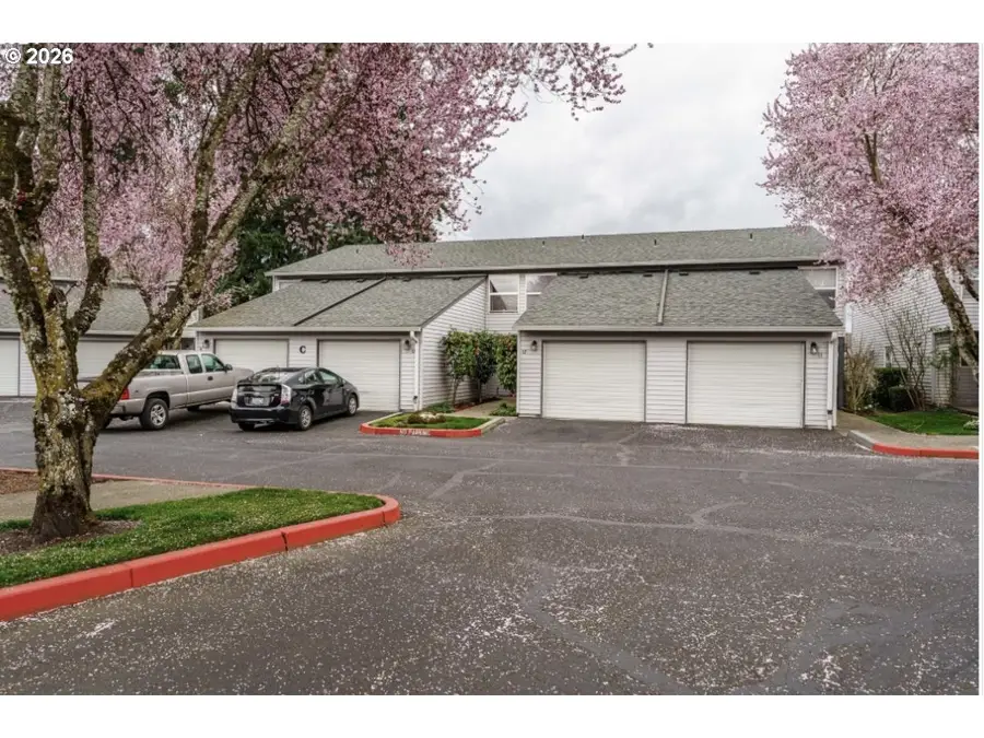5301 Plomondon St #C12, Vancouver, WA 98661 - Image #2