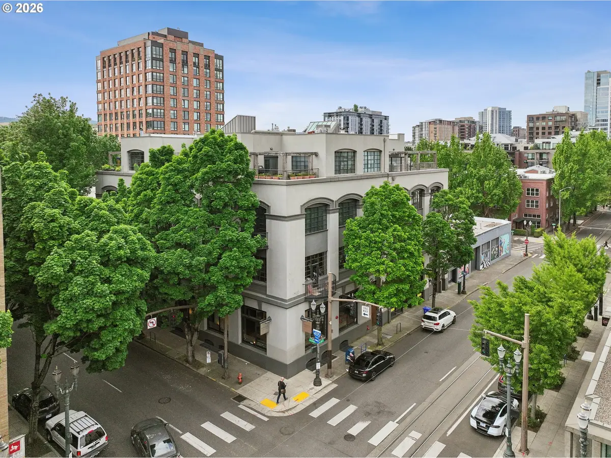 1011 NW Glisan St #303, Portland, OR 97209 - #1