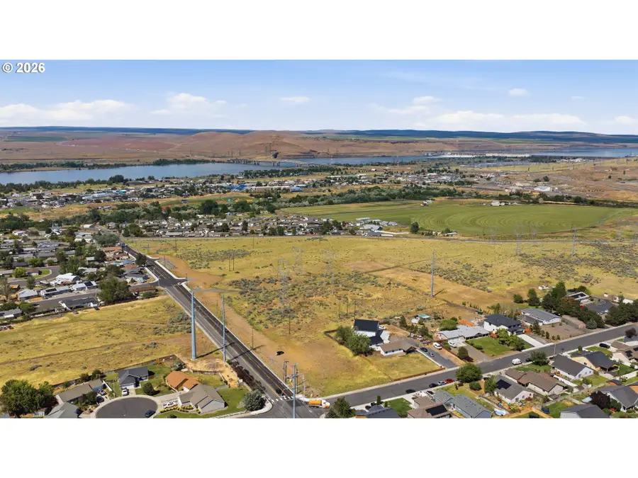 311 Pine Tree Ave, Umatilla, OR 97882 - #3