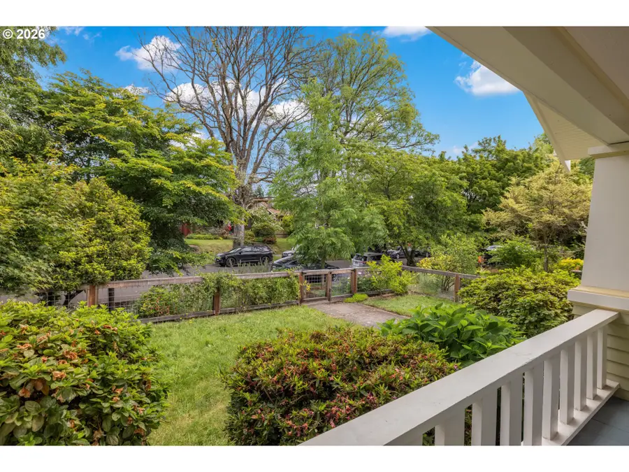2243 SE Ladd Ave, Portland, OR 97214 - #3
