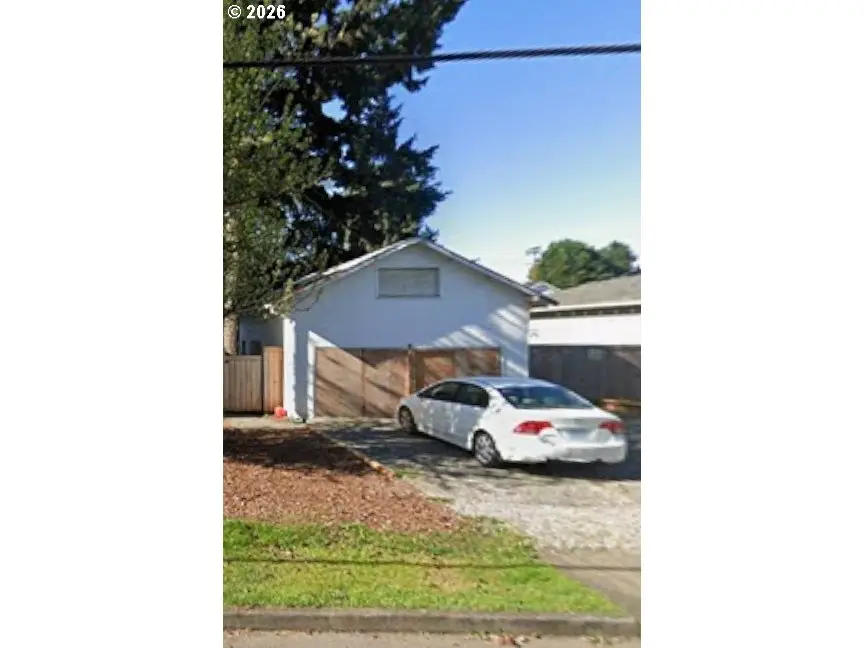 5204 N Harvard St, Portland, OR 97203 - #1