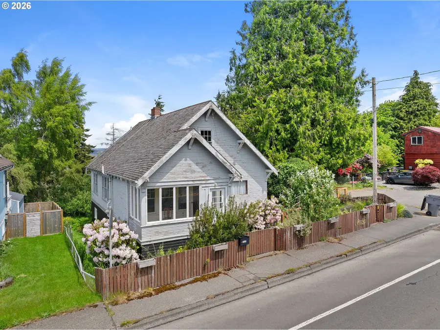 4590 Lief Erikson Dr, Astoria, OR 97103 - #2