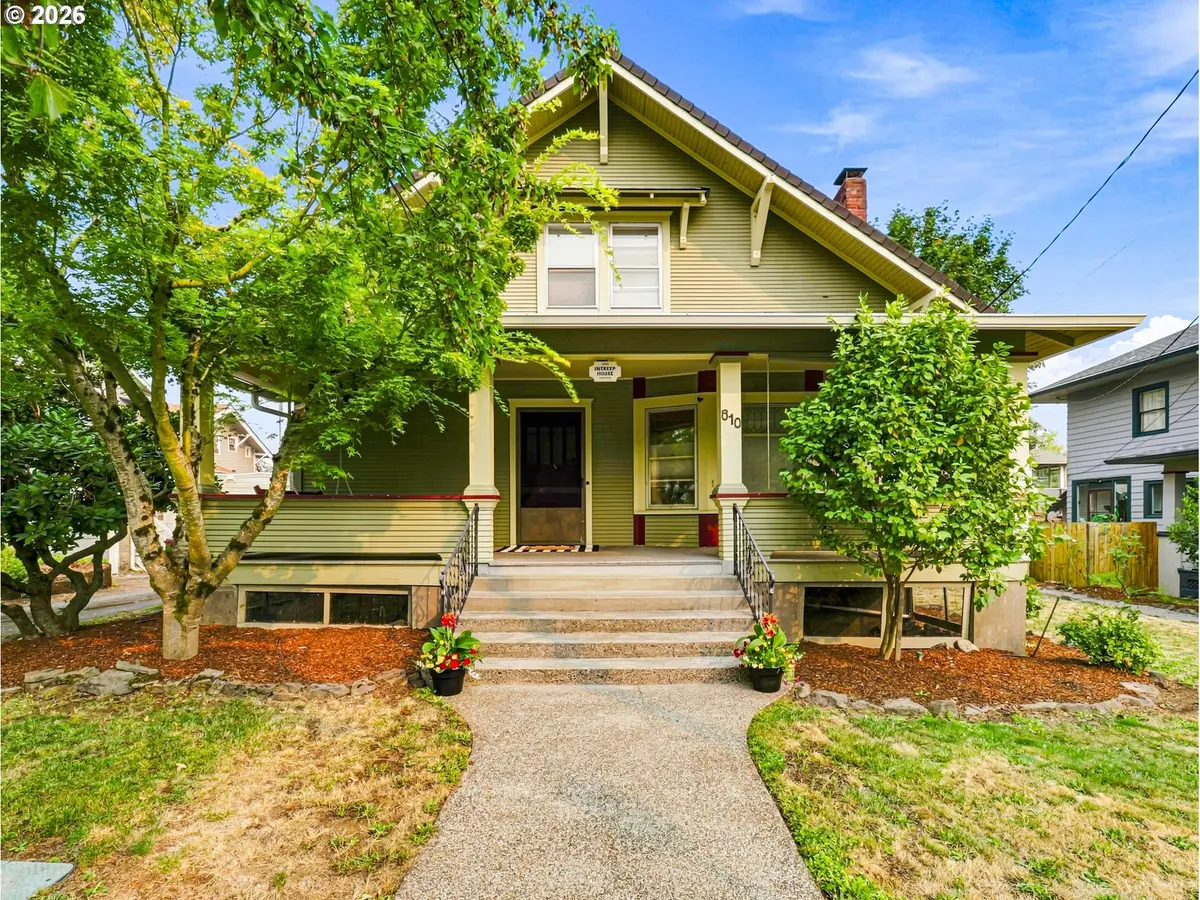 810 Center St, Oregon City, OR 97045 - #1